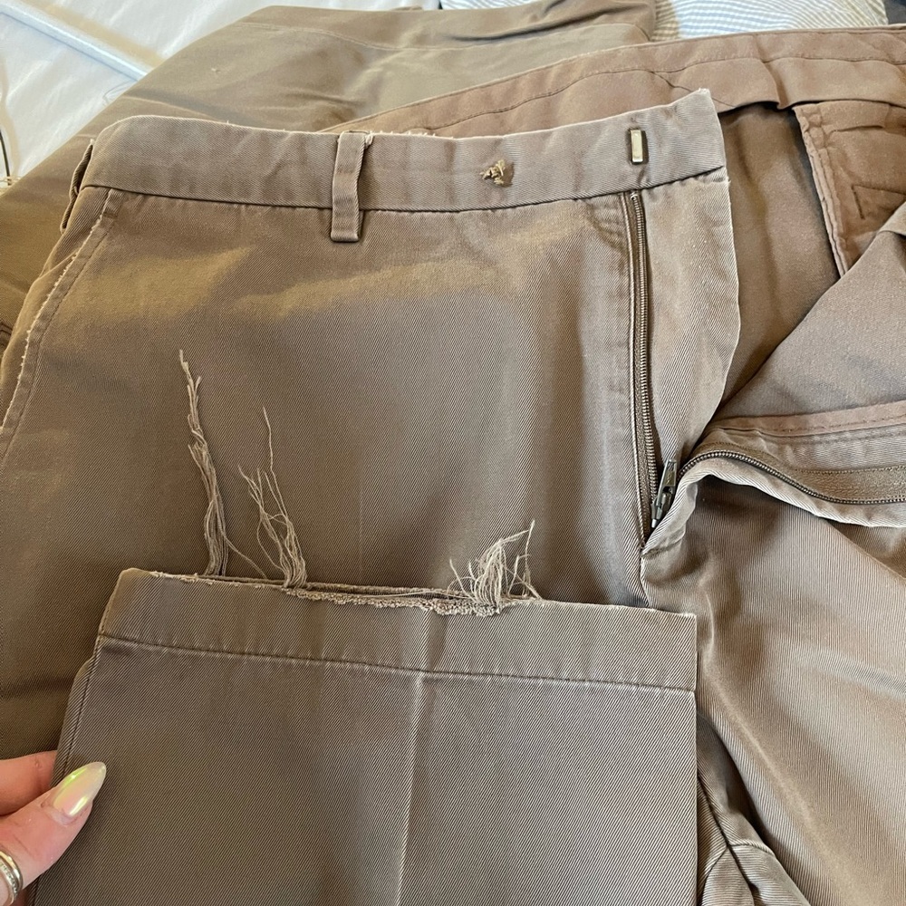 Jos. A. Bank Travelers Khaki Pants Tailored Fit - Picture 3 of 5